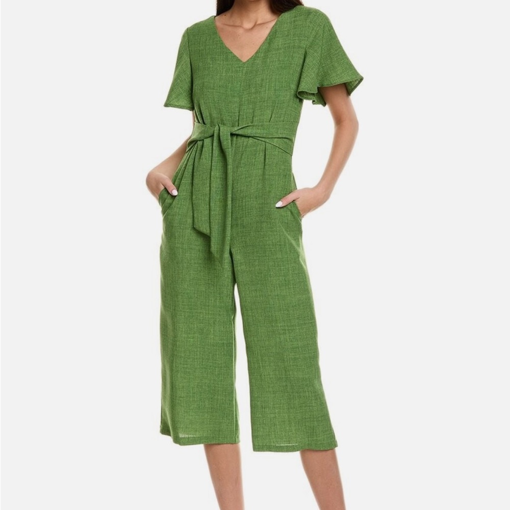Tahari • Wide-Leg Green Jumpsuit